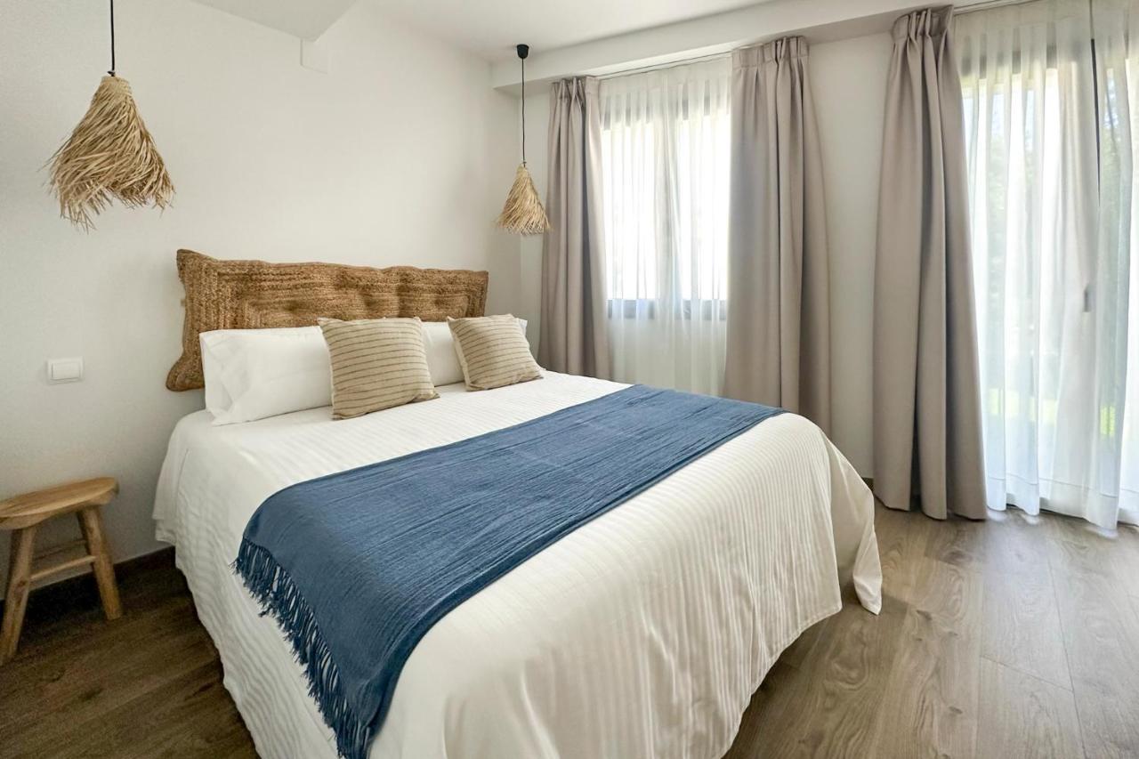 Le Petit Boutique Hotel (Adults Only) Сантандер Экстерьер фото