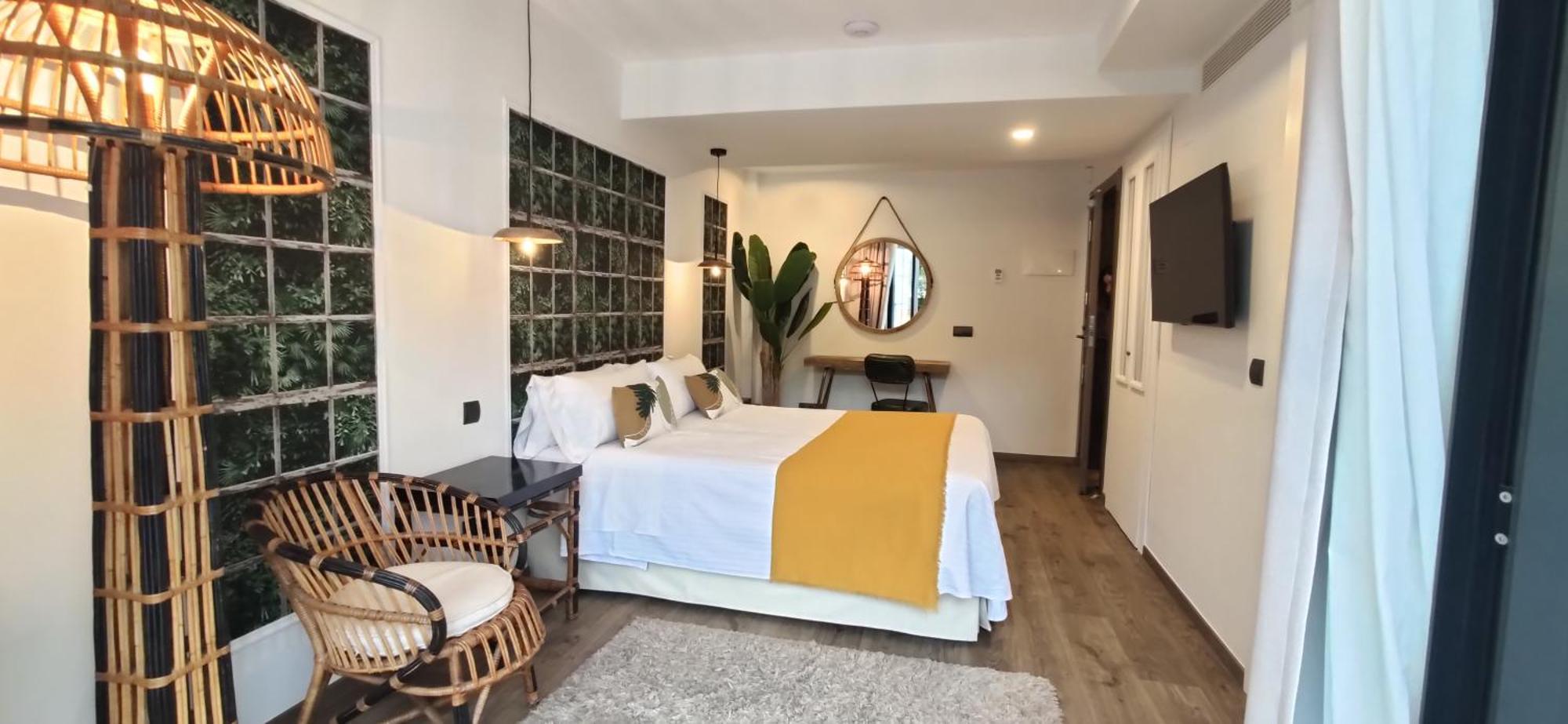 Le Petit Boutique Hotel (Adults Only) Сантандер Экстерьер фото