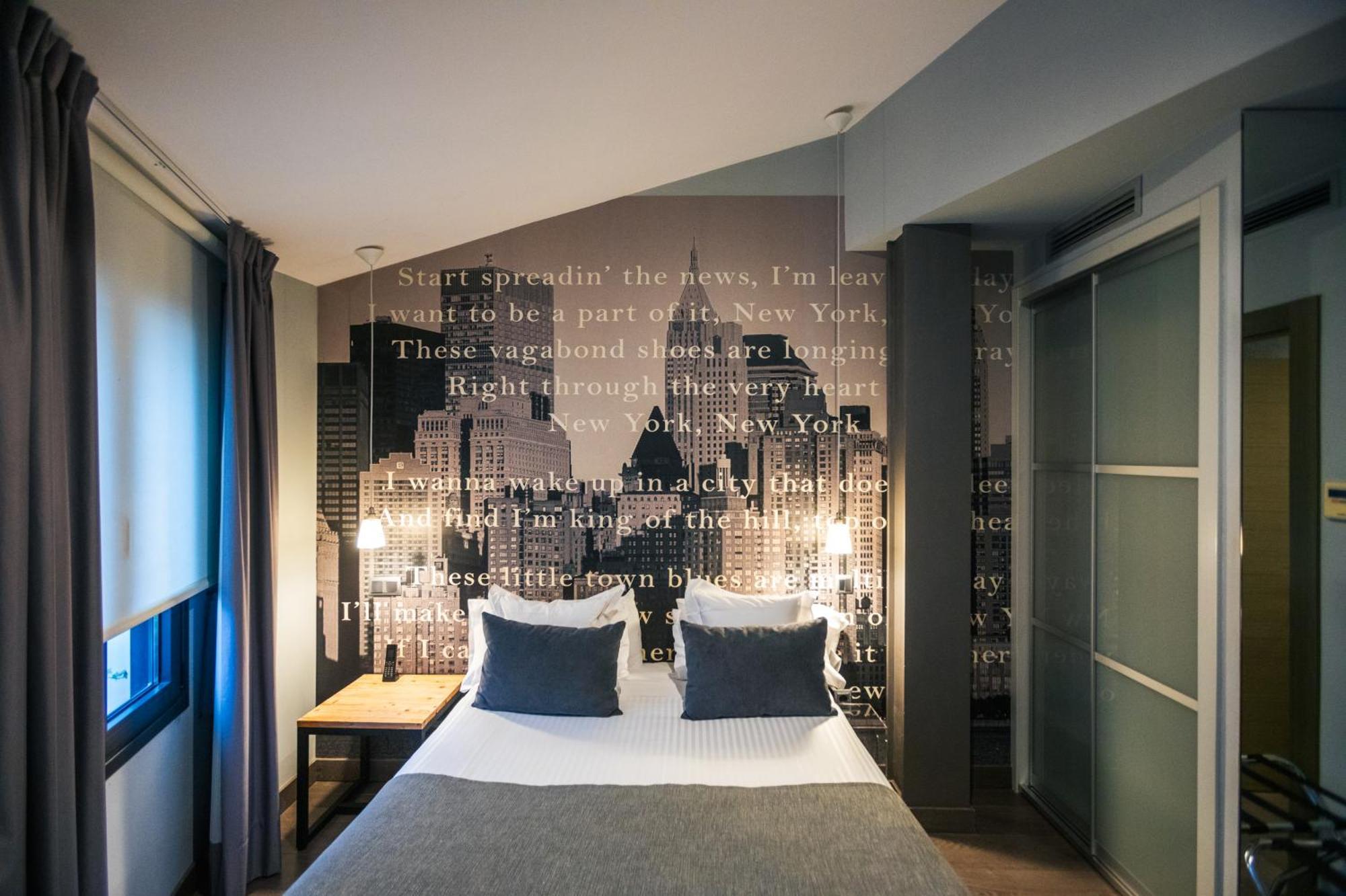 Le Petit Boutique Hotel (Adults Only) Сантандер Экстерьер фото
